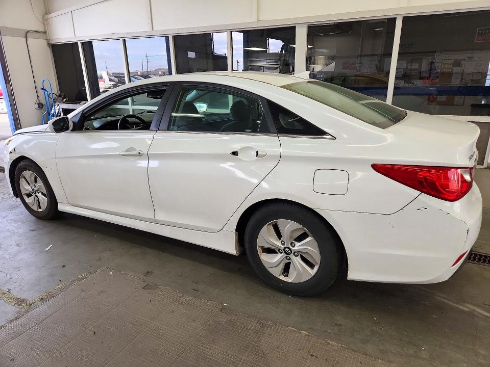 Продажа на аукционе авто 2014 Hyundai Sonata, vin: 5NPEB4AC0EH824171, номер лота: 72442996