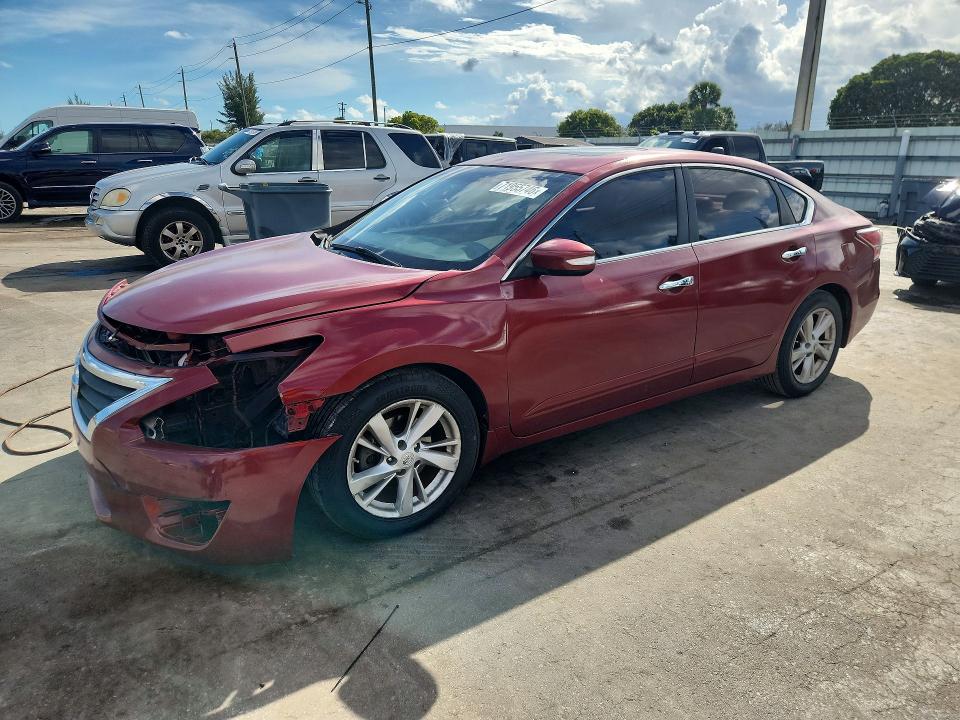 Продажа на аукционе авто 2014 Nissan Altima, vin: 1N4AL3AP1EC123293, номер лота: 71955746
