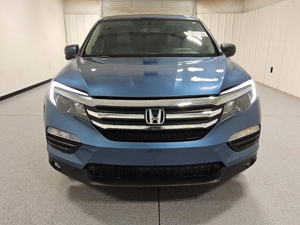 2017 Honda Pilot მანქანა იყიდება აუქციონზე, vin: 5FNYF6H58HB101644, აუქციონის ნომერი: 71888566