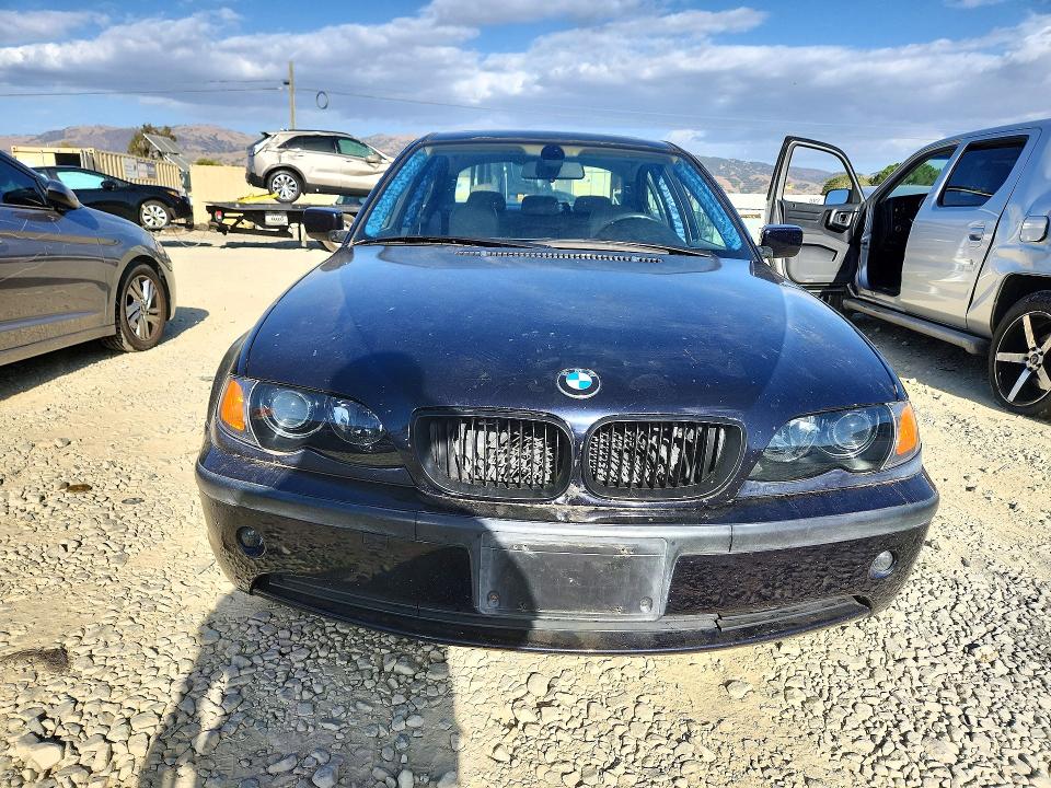 2003 Bmw 325 მანქანა იყიდება აუქციონზე, vin: WBAAZ33453PH33070, აუქციონის ნომერი: 72940096