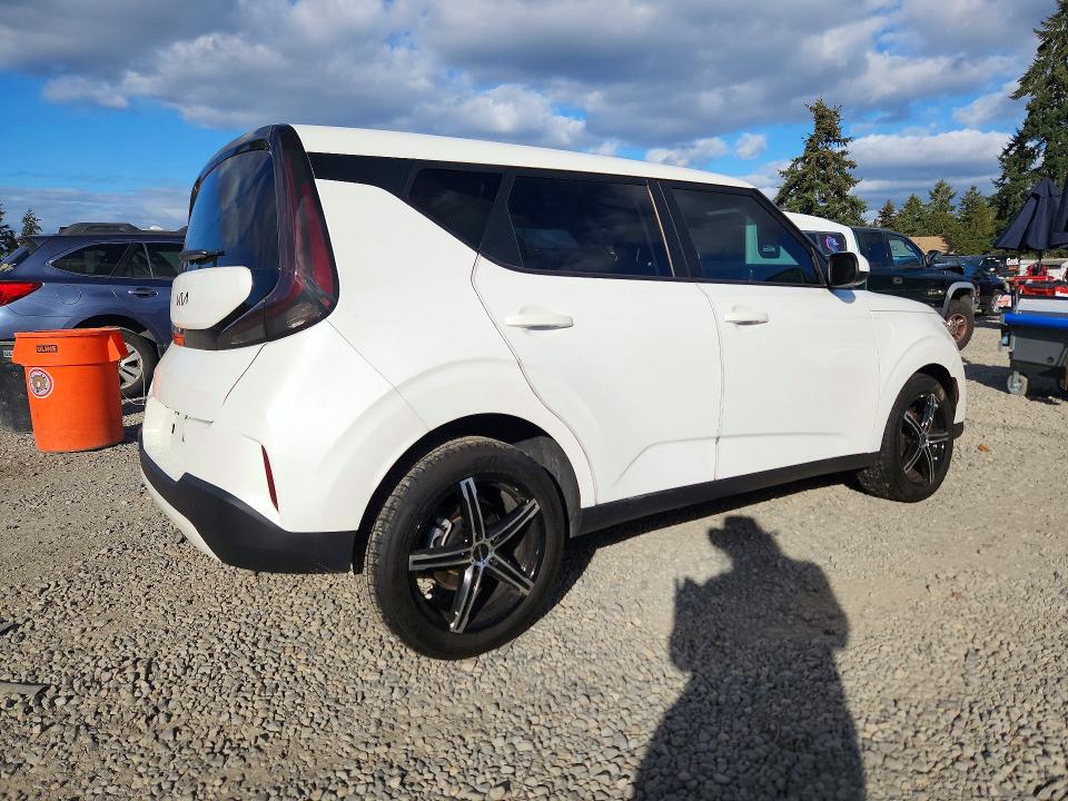 2025 Kia Soul მანქანა იყიდება აუქციონზე, vin: KNDJ23AU0S7938124, აუქციონის ნომერი: 71506246