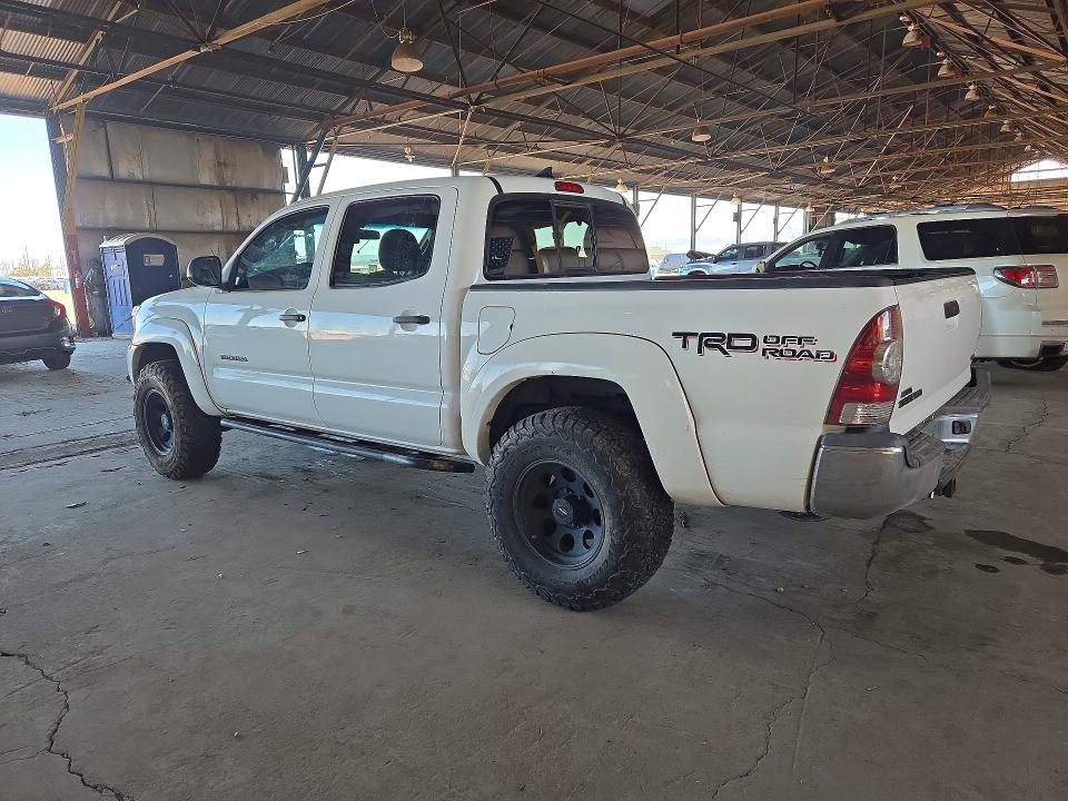 71892446 :رقم المزاد ، 3TMLU4EN2FM193366 vin ، 2015 Toyota Tacoma مزاد بيع