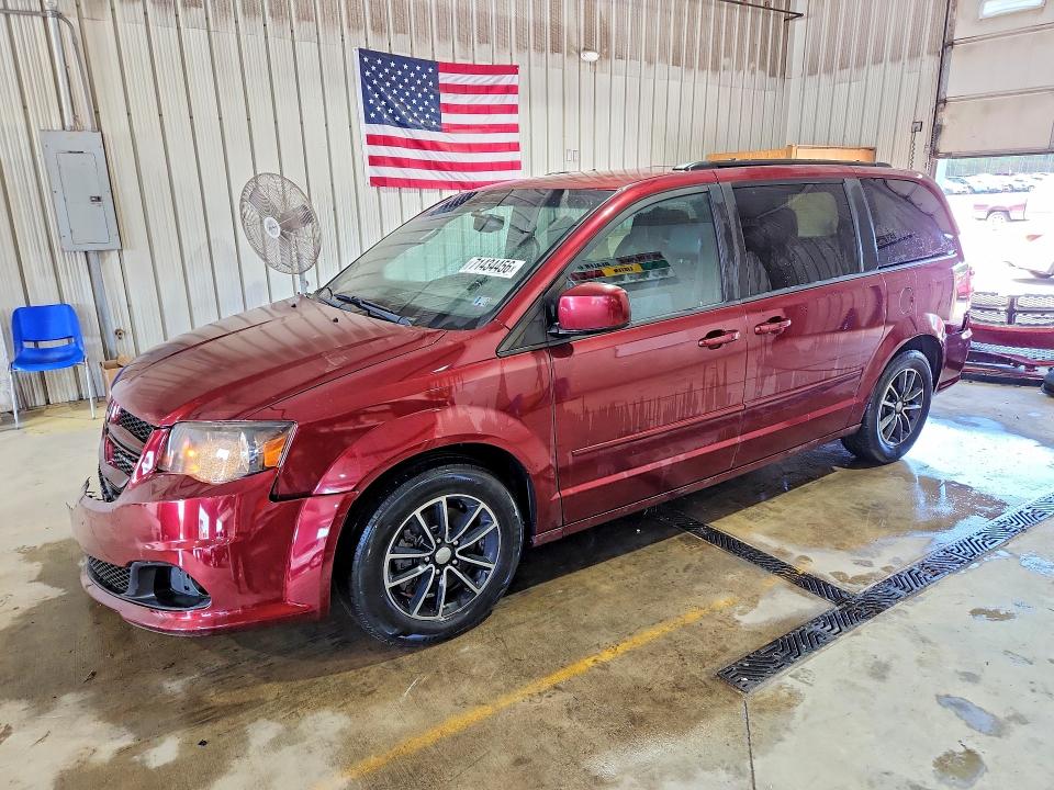 71434456 :رقم المزاد ، 2C4RDGEG9HR671923 vin ، 2017 Dodge Grand Caravan مزاد بيع