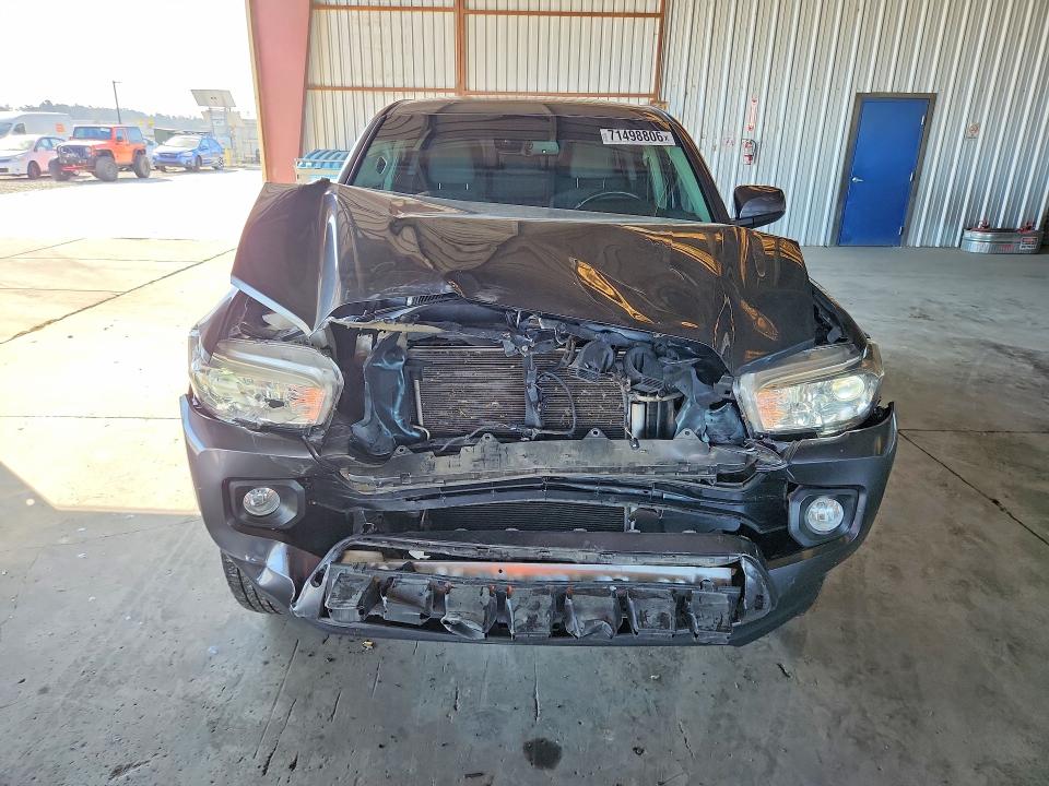 71498806 :رقم المزاد ، 3TMAZ5CN3MM144322 vin ، 2021 Toyota Tacoma مزاد بيع