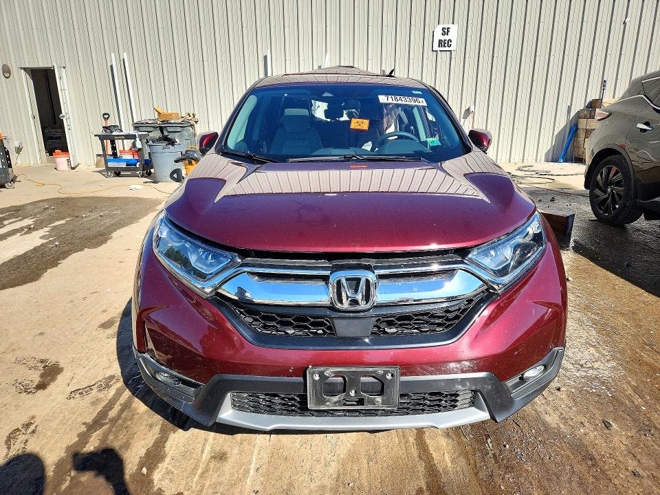 71843396 :رقم المزاد ، 7FARW2H59JE094226 vin ، 2018 Honda Cr-v مزاد بيع
