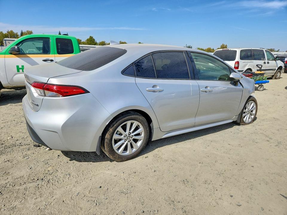 Продаж на аукціоні авто 2024 Toyota Corolla Hybrid, vin: JTDBCMFE3RJ020700, номер лоту: 71076916