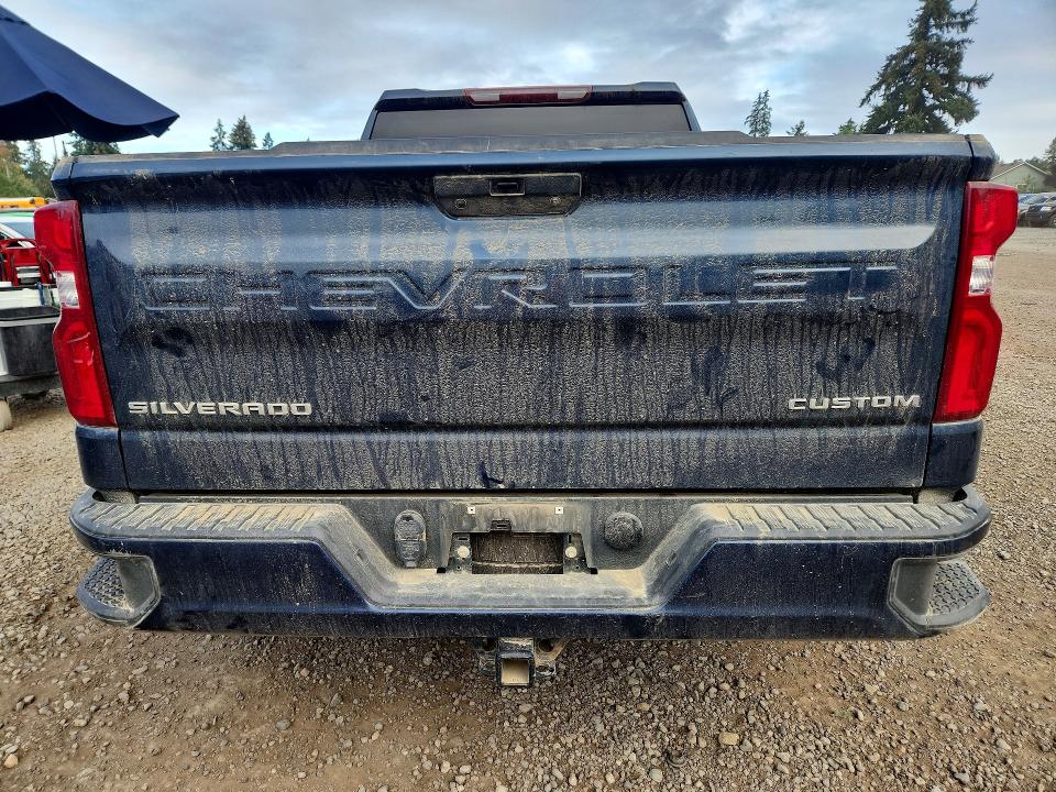 71102876 :رقم المزاد ، 3GCPYBEK4MG136484 vin ، 2021 Chevrolet Silverado مزاد بيع