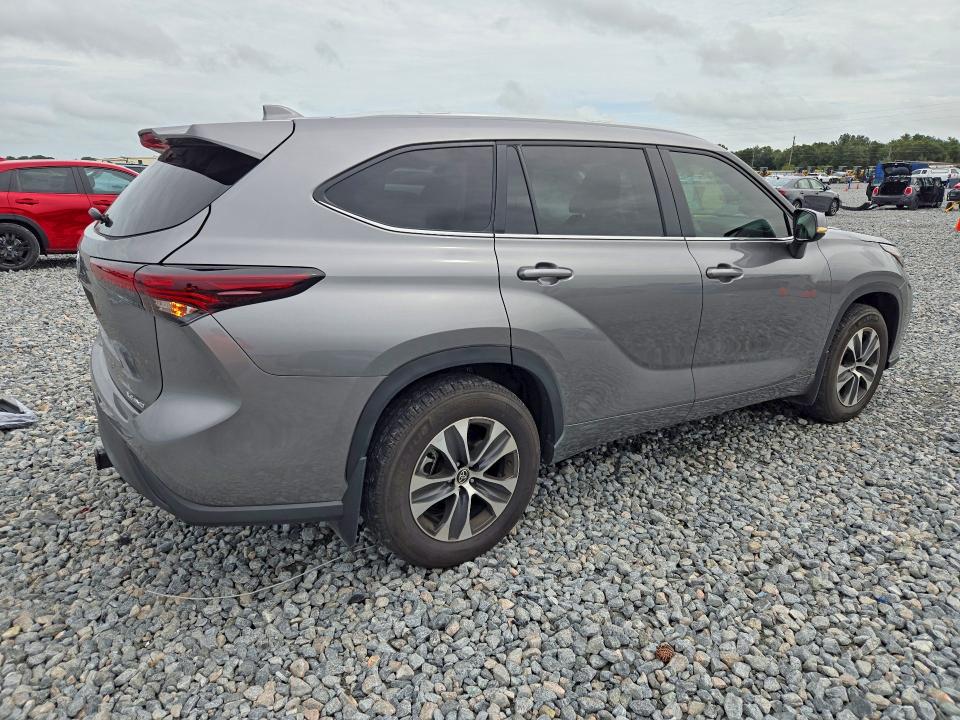 Продажа на аукционе авто 2026 Toyota Highlander, vin: 5TDKDRBHXTS604211, номер лота: 71254136