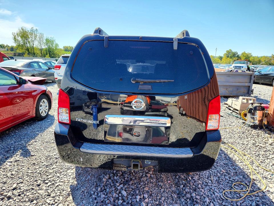 71996636 :رقم المزاد ، 5N1AR18U65C754366 vin ، 2005 Nissan Pathfinder مزاد بيع