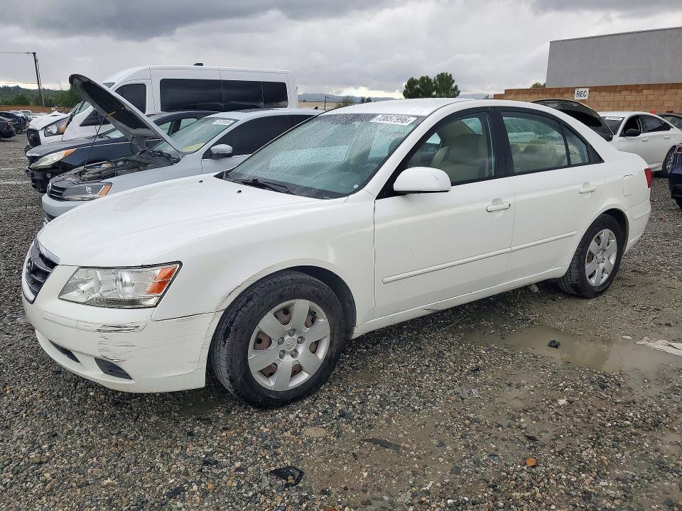 2010 Hyundai Sonata მანქანა იყიდება აუქციონზე, vin: 5NPET4AC4AH650760, აუქციონის ნომერი: 73657996