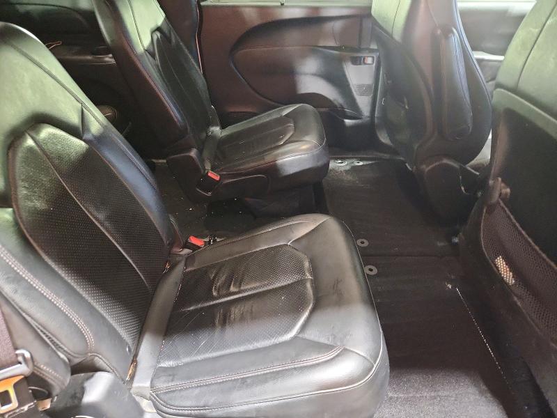 71099696 :رقم المزاد ، 2C4RC1BG0LR106733 vin ، 2020 Chrysler Pacifica مزاد بيع