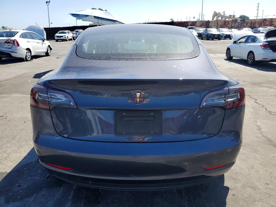 Продаж на аукціоні авто 2021 Tesla Model 3, vin: 5YJ3E1EA4MF994732, номер лоту: 71213766