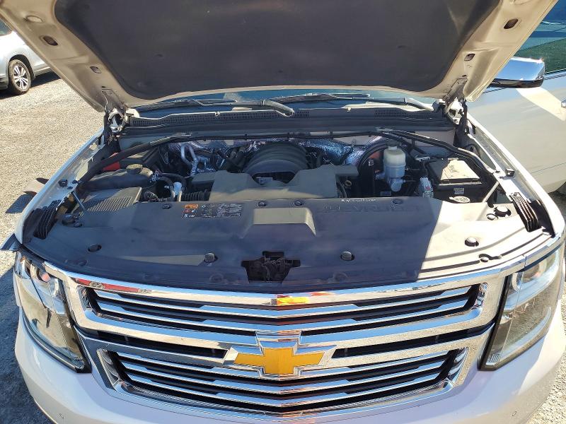 2015 Chevrolet Suburban მანქანა იყიდება აუქციონზე, vin: 1GNSCKKC7FR659613, აუქციონის ნომერი: 71783836