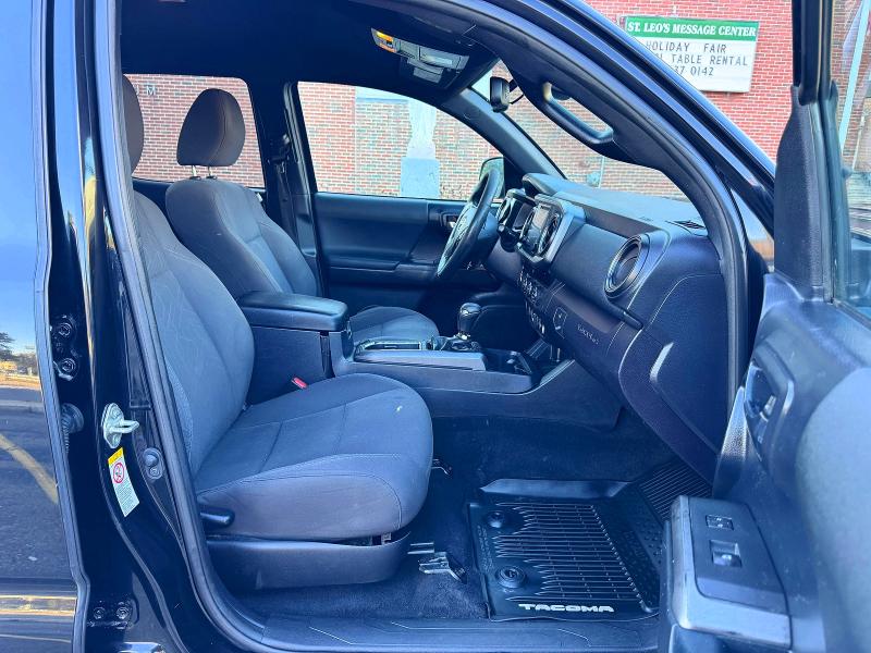 Продаж на аукціоні авто 2018 Toyota Tacoma, vin: 3TMDZ5BN2JM048756, номер лоту: 73183816