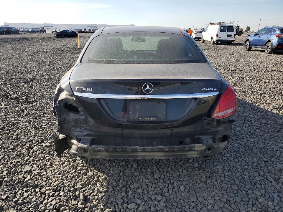 2015 Mercedes-benz C მანქანა იყიდება აუქციონზე, vin: 55SWF4KB2FU023867, აუქციონის ნომერი: 74022676
