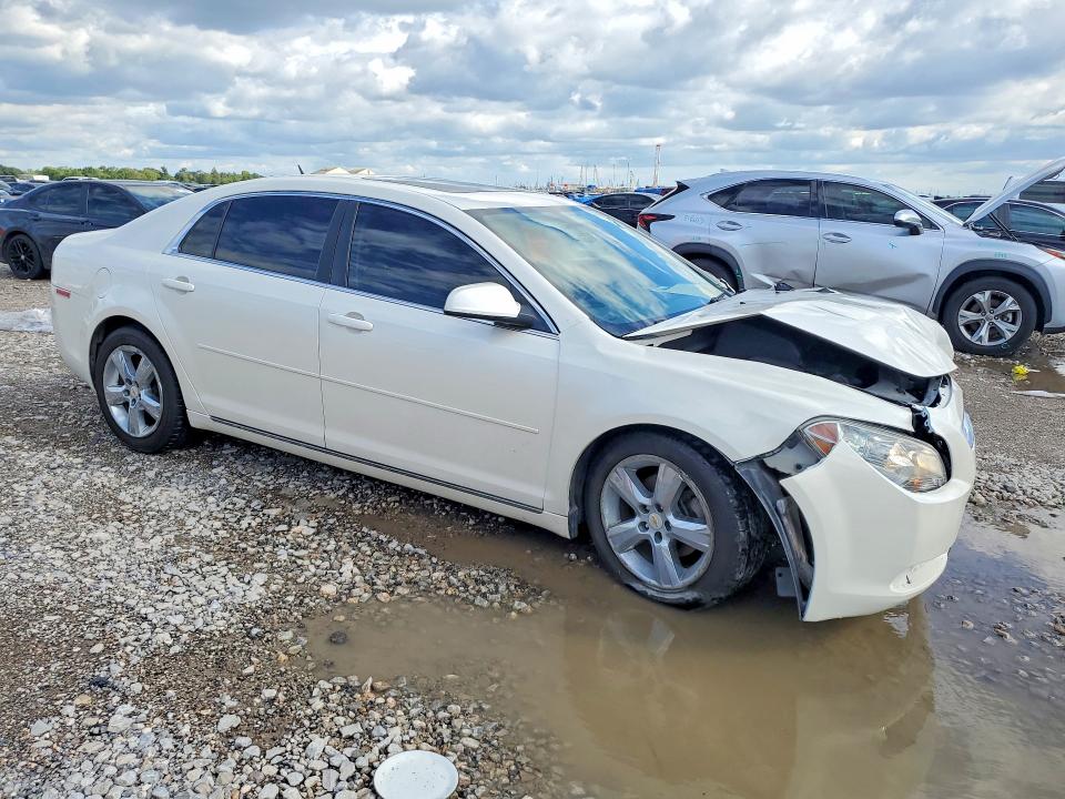71029306 :رقم المزاد ، 1G1ZC5E1XBF216685 vin ، 2011 Chevrolet Malibu مزاد بيع
