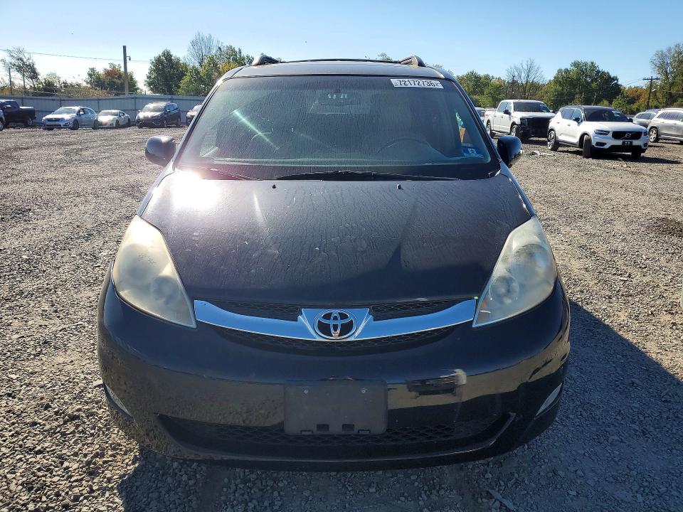 Продажа на аукционе авто 2008 Toyota Sienna, vin: 5TDBK22CX8S022165, номер лота: 72172736