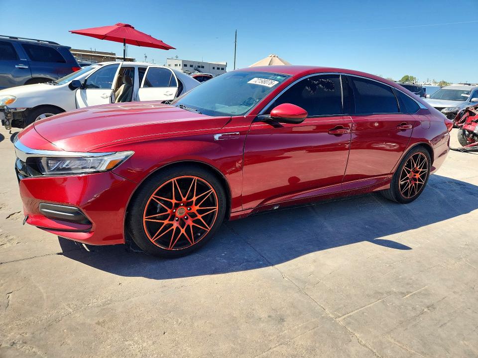 72198076 :رقم المزاد ، 1HGCV1F13JA169446 vin ، 2018 Honda Accord مزاد بيع