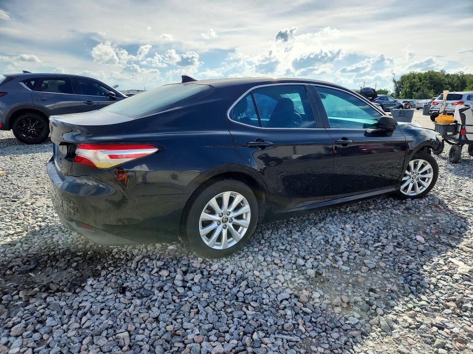 Aukcja sprzedaży 2020 Toyota Camry, vin: 4T1C11AKXLU360143, numer aukcji: 72382496