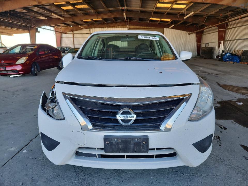 72089156 :رقم المزاد ، 3N1CN7AP6HL873837 vin ، 2017 Nissan Versa مزاد بيع