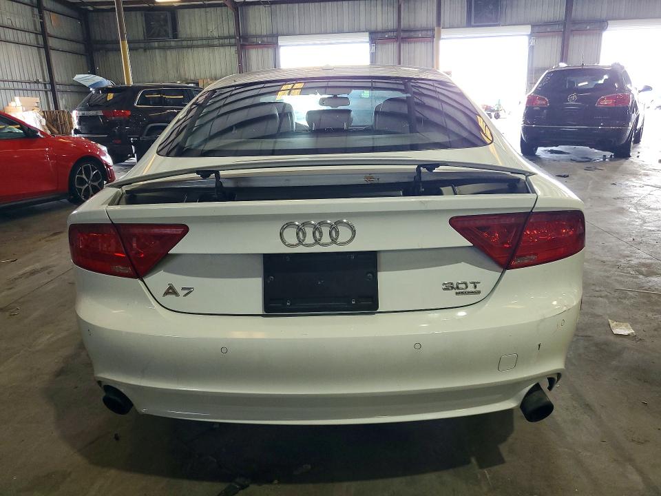 2013 Audi A7 მანქანა იყიდება აუქციონზე, vin: WAUYGAFC0DN094599, აუქციონის ნომერი: 72606476