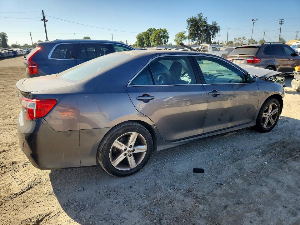 Aukcja sprzedaży 2014 Toyota Camry, vin: 4T1BF1FK0EU737586, numer aukcji: 71248666