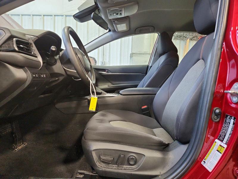 71566826 :رقم المزاد ، 4T1B11HK3KU813020 vin ، 2019 Toyota Camry مزاد بيع