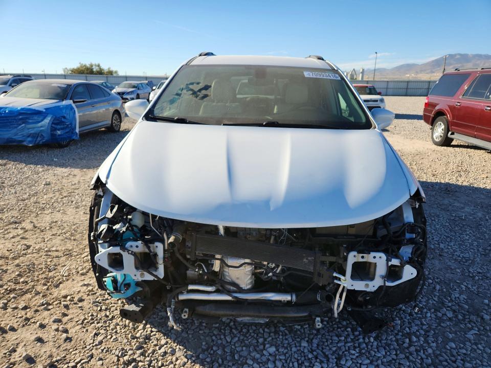 Продажа на аукционе авто 2017 Chrysler Pacifica, vin: 2C4RC1BG0HR552937, номер лота: 70993416
