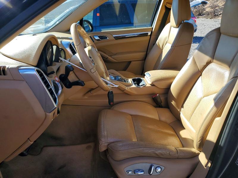 2013 Porsche Cayenne მანქანა იყიდება აუქციონზე, vin: WP1AB2A2XDLA81652, აუქციონის ნომერი: 71893636