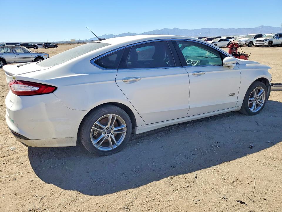 71217116 :رقم المزاد ، 3FA6P0SU2FR264843 vin ، 2015 Ford Fusion مزاد بيع