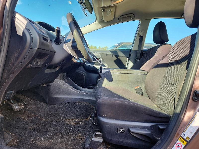 Продажа на аукционе авто 2015 Toyota Prius V, vin: JTDZN3EU8FJ025902, номер лота: 71421336