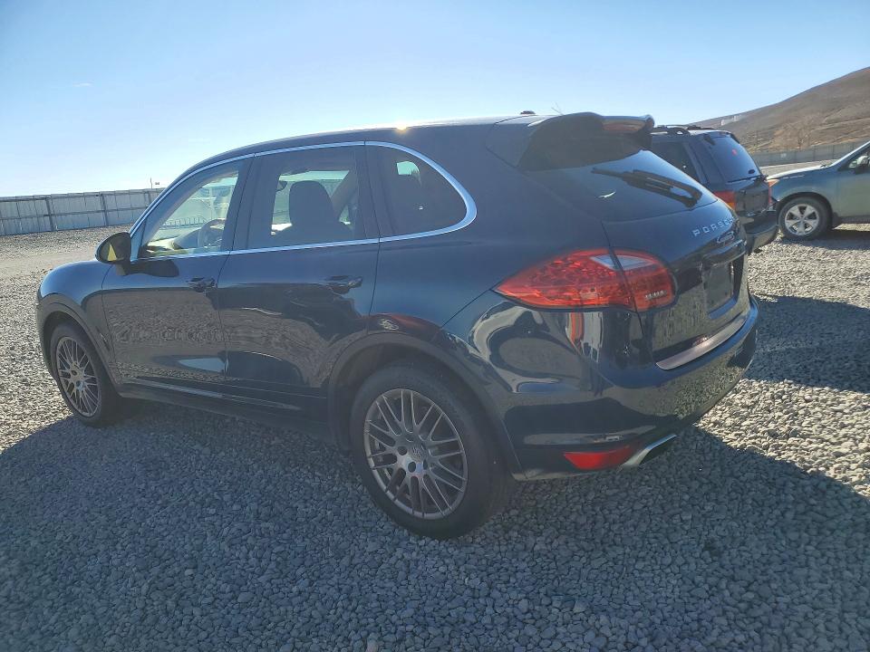 2013 Porsche Cayenne მანქანა იყიდება აუქციონზე, vin: WP1AB2A2XDLA81652, აუქციონის ნომერი: 71893636