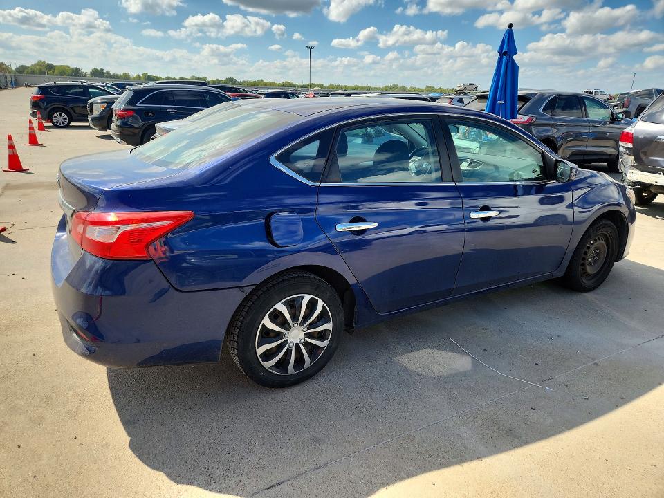 Aukcja sprzedaży 2018 Nissan Sentra, vin: 3N1AB7AP2JY325326, numer aukcji: 72756206