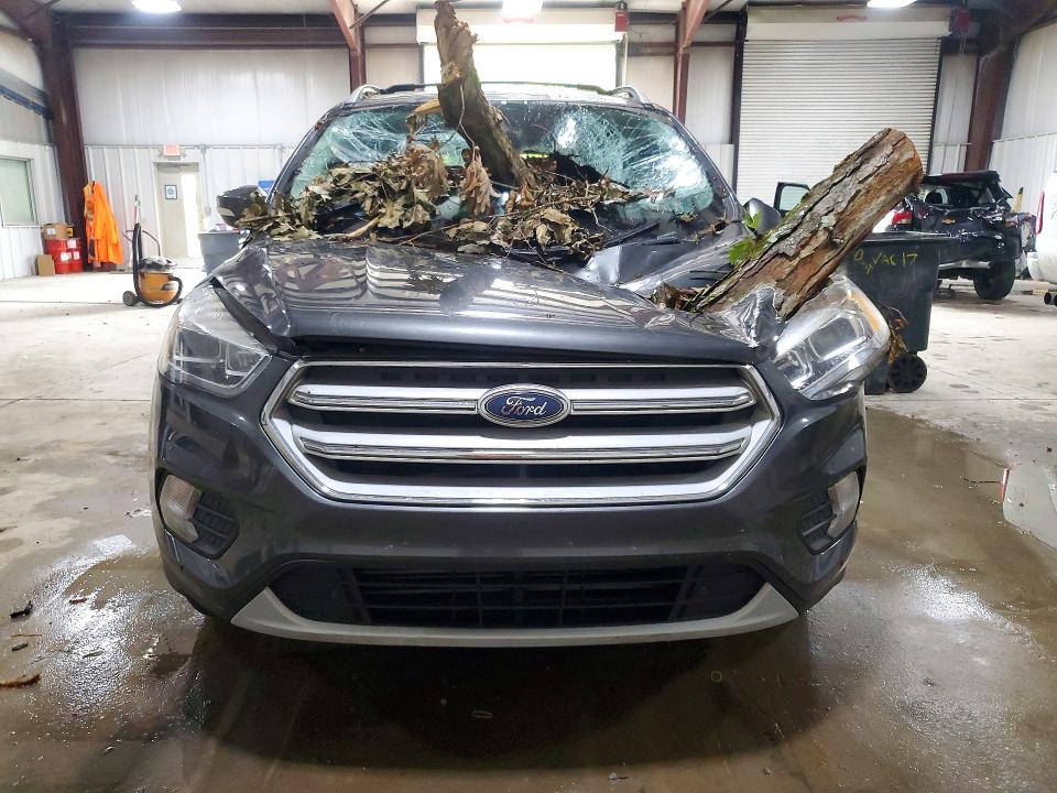 Продажа на аукционе авто 2018 Ford Escape, vin: 1FMCU9J94JUA89466, номер лота: 72414686