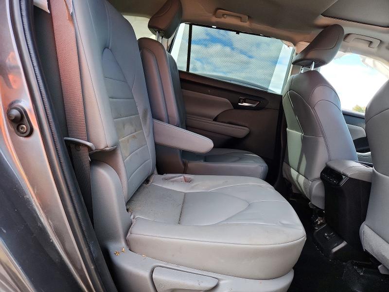 Продажа на аукционе авто 2023 Toyota Highlander Hybrid, vin: 5TDKBRCH5PS565408, номер лота: 72597186