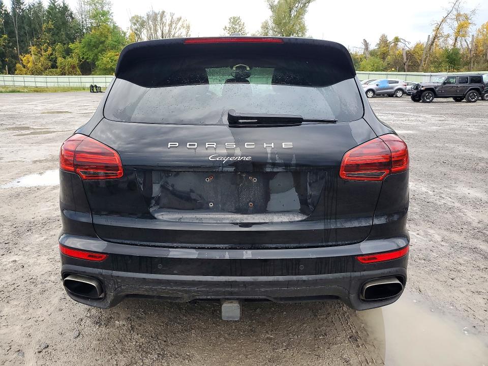 2017 Porsche Cayenne მანქანა იყიდება აუქციონზე, vin: WP1AA2A27HKA81932, აუქციონის ნომერი: 72685116