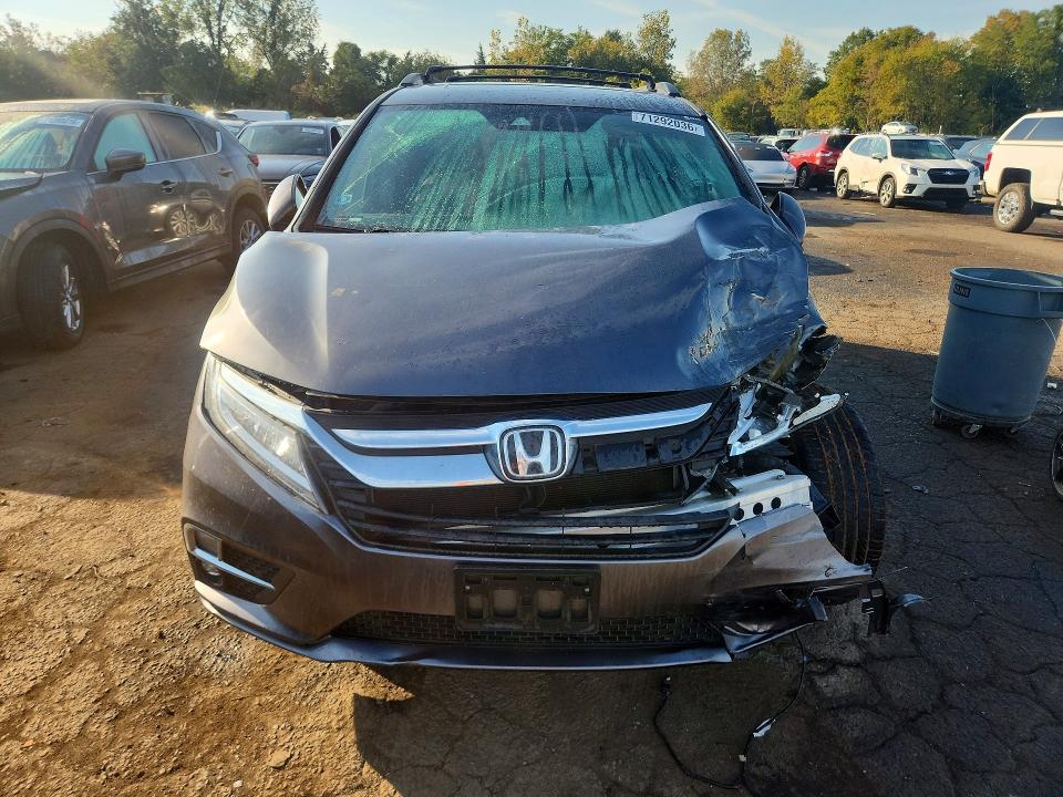 Продаж на аукціоні авто 2018 Honda Odyssey, vin: 5FNRL6H95JB031137, номер лоту: 71292036