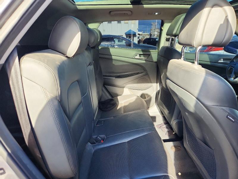Продаж на аукціоні авто 2018 Hyundai Tucson, vin: KM8J3CA48JU766479, номер лоту: 71990346