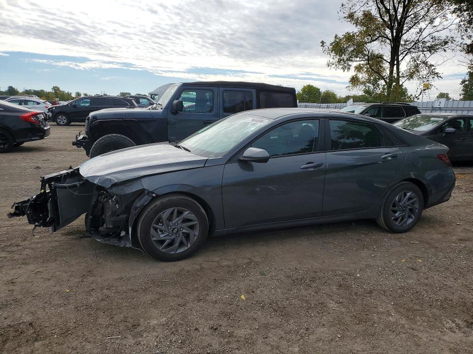 71664096 :رقم المزاد ، KMHLM4DG4SU090700 vin ، 2025 Hyundai Elantra مزاد بيع