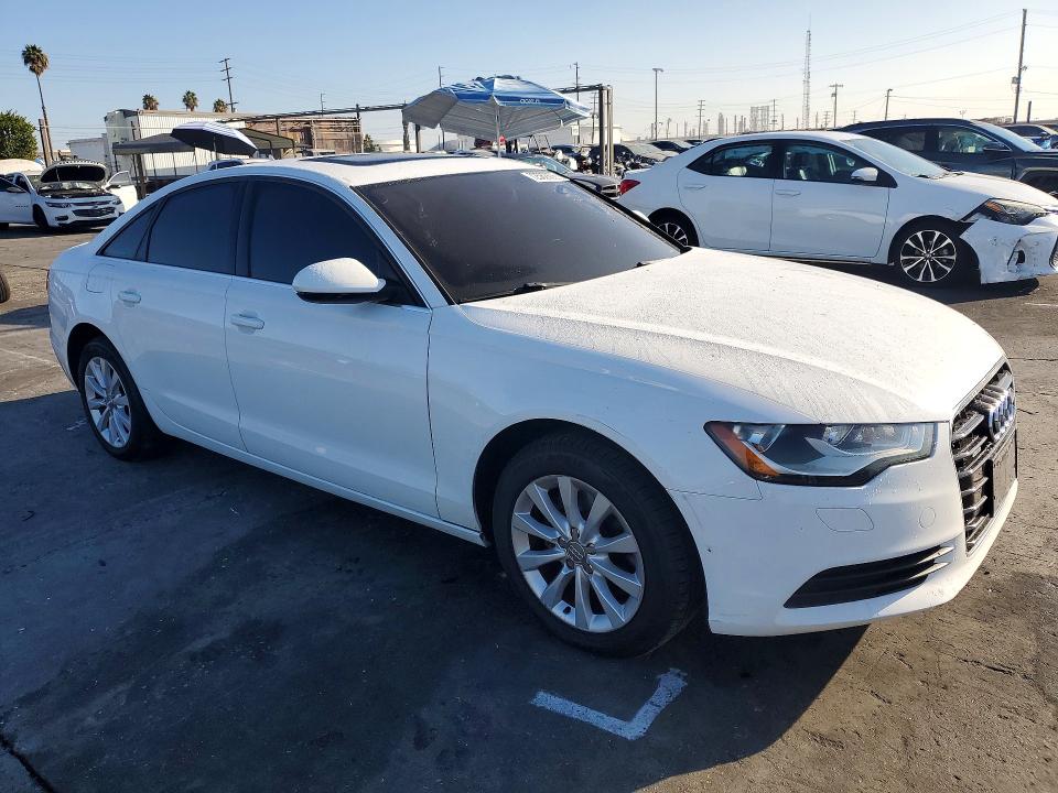 72582806 :رقم المزاد ، WAUFFAFC5DN044341 vin ، 2013 Audi A6 مزاد بيع