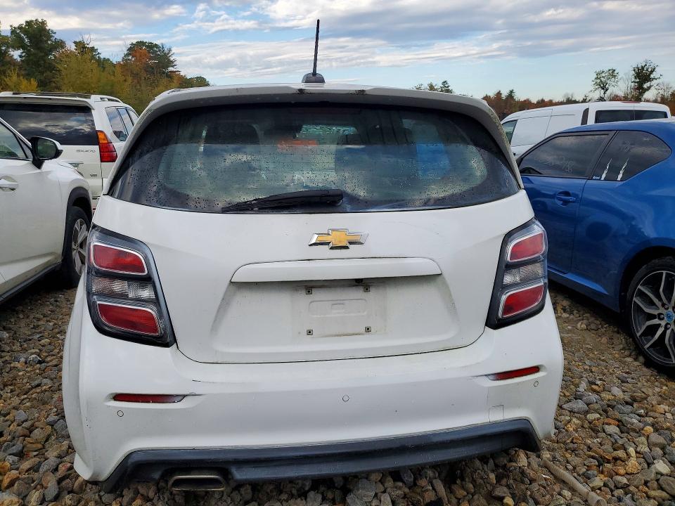 Продажа на аукционе авто 2020 Chevrolet Sonic, vin: 1G1JG6SB1L4113205, номер лота: 71582756