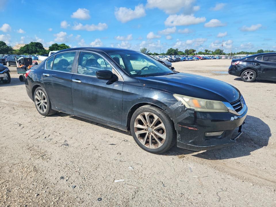 Продажа на аукционе авто 2014 Honda Accord, vin: 1HGCR2F53EA065462, номер лота: 71849946