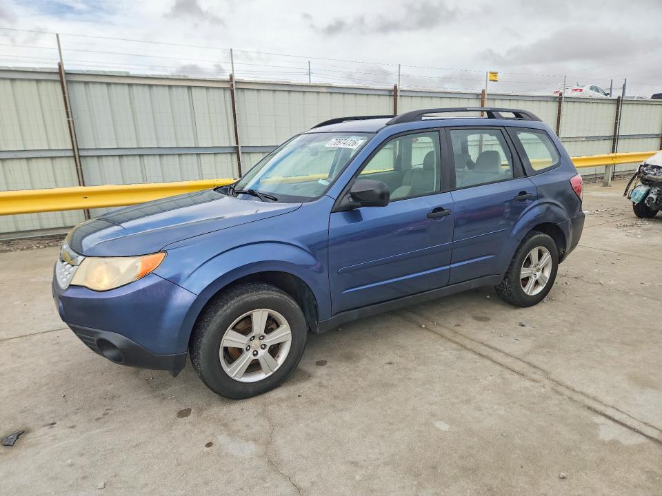 2013 Subaru Forester მანქანა იყიდება აუქციონზე, vin: JF2SHABC7DH404842, აუქციონის ნომერი: 70974726