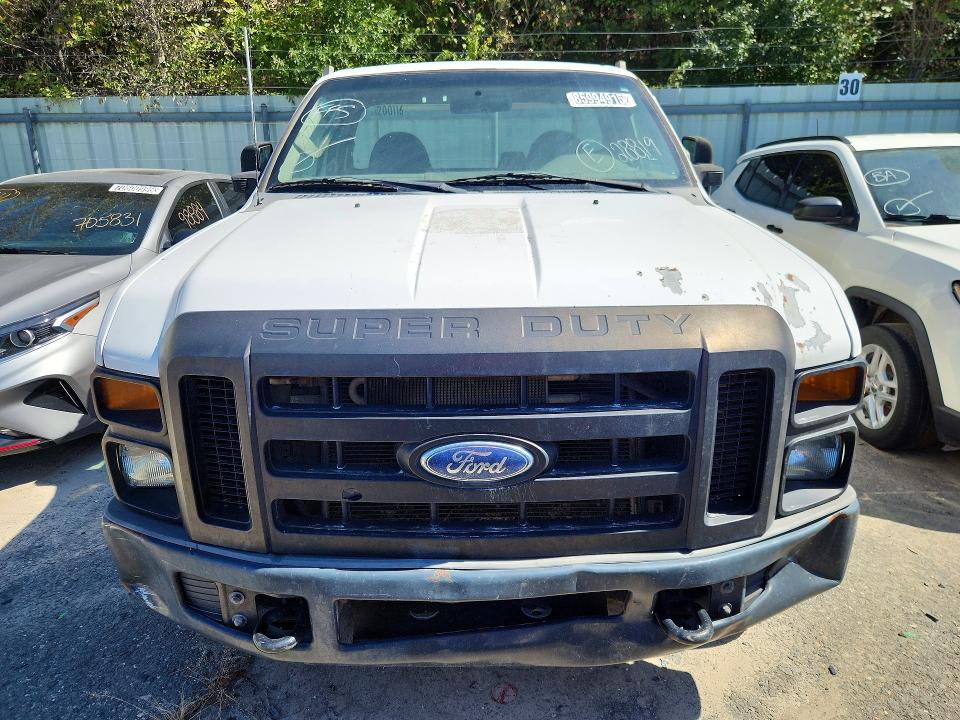 85994915 :رقم المزاد ، 1FDNF20528EE28819 vin ، 2008 Ford F250 مزاد بيع