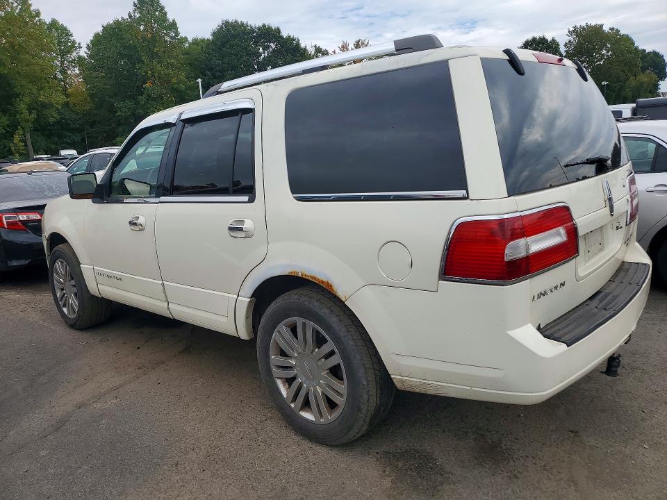 2008 Lincoln Navigator მანქანა იყიდება აუქციონზე, vin: 5LMFU285X8LJ01723, აუქციონის ნომერი: 69676526