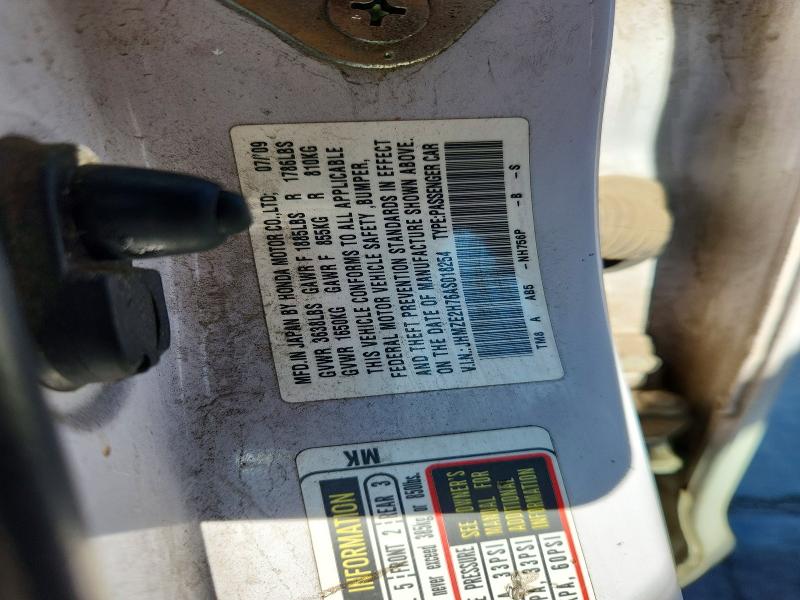 72706956 :رقم المزاد ، JHMZE2H76AS018254 vin ، 2010 Honda Insight مزاد بيع