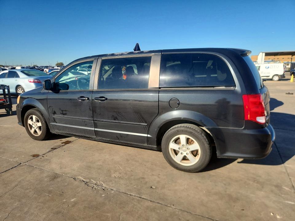 71535786 :رقم المزاد ، 2D4RN3DG6BR601197 vin ، 2011 Dodge Grand Caravan مزاد بيع