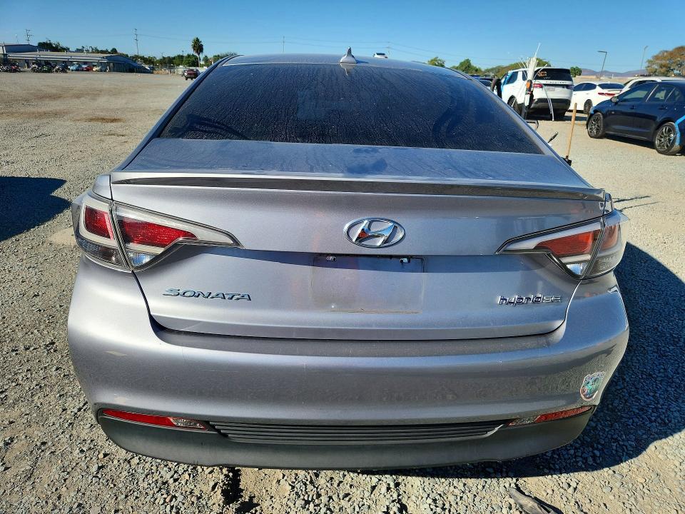 2016 Hyundai Sonata Hybrid მანქანა იყიდება აუქციონზე, vin: KMHE24L19GA013938, აუქციონის ნომერი: 71564966