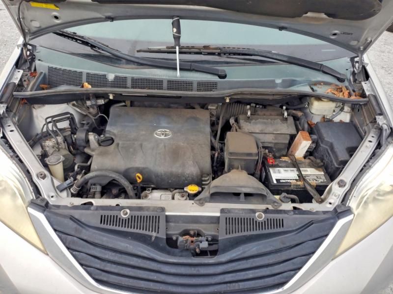 Aukcja sprzedaży 2011 Toyota Sienna, vin: 5TDKK3DC7BS139034, numer aukcji: 71628496
