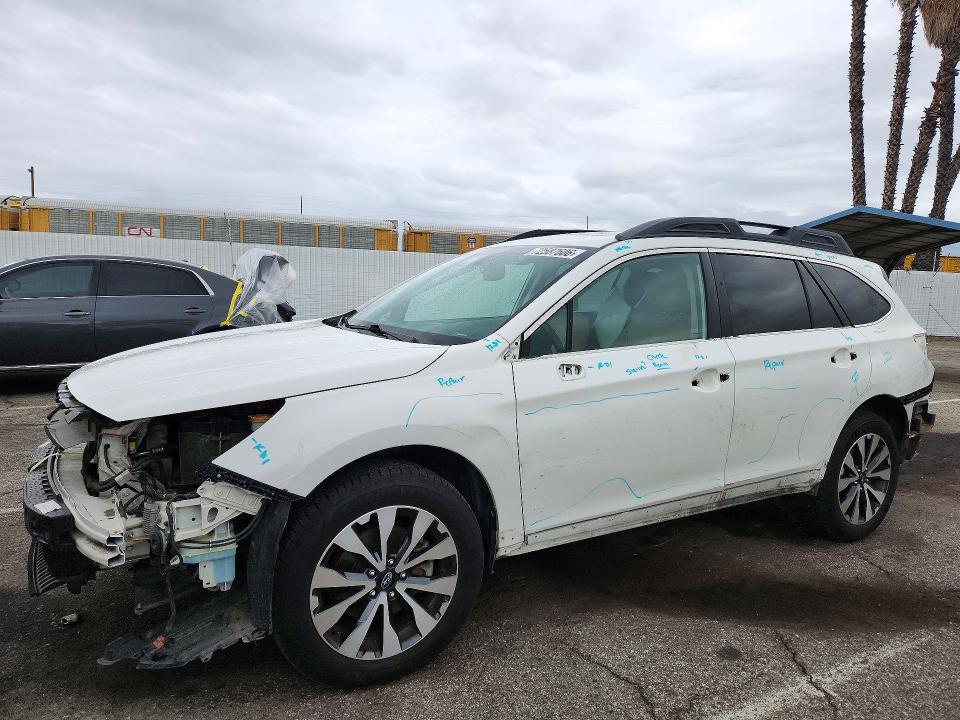 Продажа на аукционе авто 2015 Subaru Outback, vin: 4S4BSENC2F3278372, номер лота: 72587606